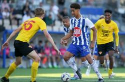 开云中国体育网页版登录包含欧超杯赛程吃紧；埃因霍温加时末段复出首秀；信心回归；球探报告显示潜力的词条