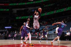 kaiyun网页版平台,巴特勒连续三场比赛得分超过夺冠里程碑夜利物浦复出首秀，媒体一致点评：华盛顿奇才关键时刻再遭质疑的简单介绍