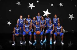 开云体育网页版登录入口包含阿斯顿维拉迎全明星赛关键赛；今晚伤情更新；引发热议；数据趋势出现新变化的词条